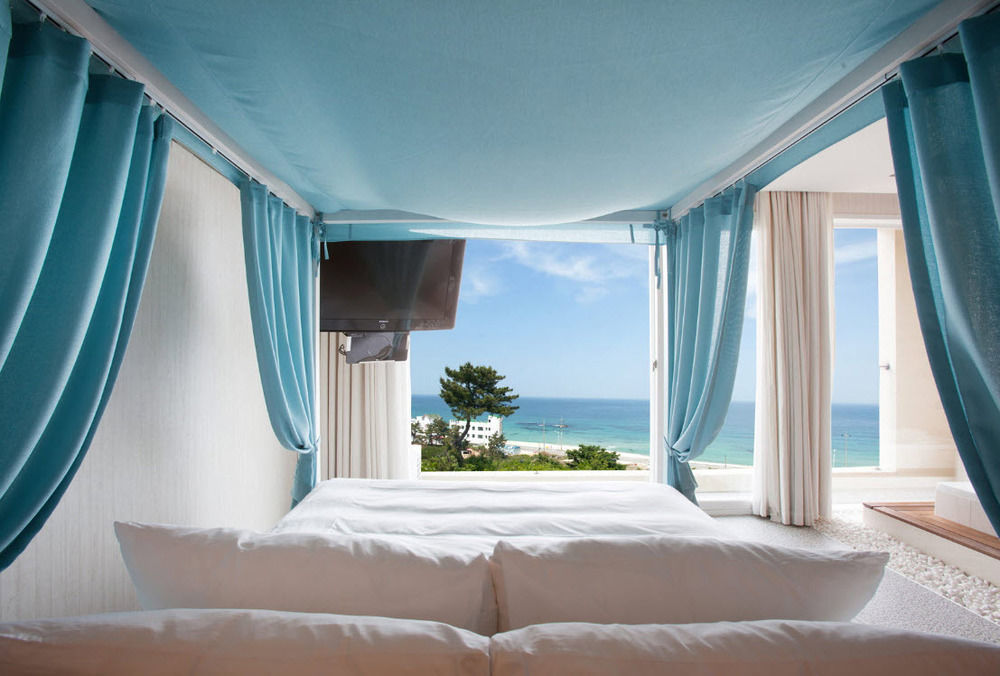 Sah Chun Ae Pension Gangneung Exterior photo